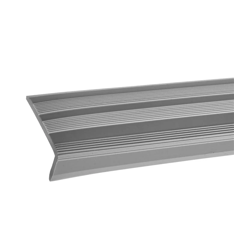 ANGLE NON-SLIP STRIP 132002 0.91M (10)
